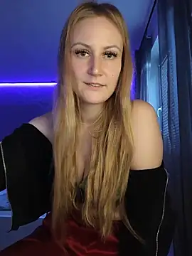 SweetGermanGoddess 现场XXX聊天