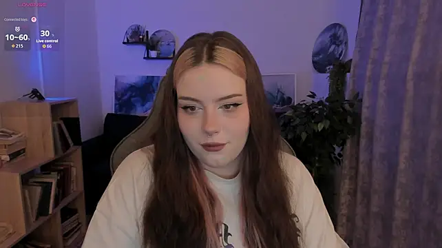 CoraMiel Chat XXX live