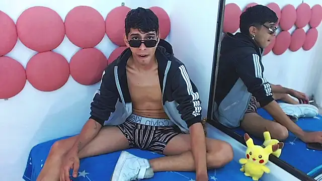 Chatroom XXX en direct de Drake_Jack