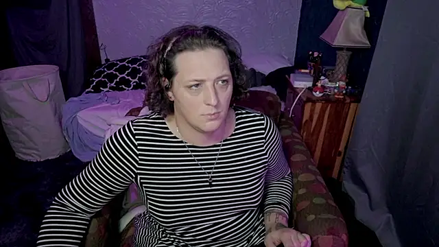צ'אט XXX בשידור חי של Abagail_soft
