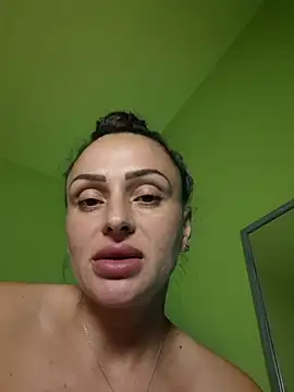 Caramellaa Live XXX-chat