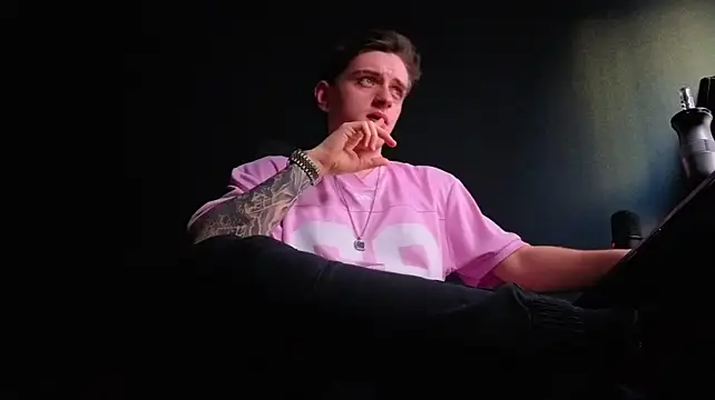 FelixStarkk Live XXX-Chat