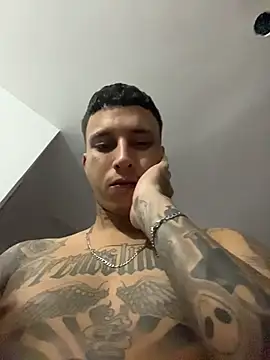 Ttinho – Naživo XXX chat