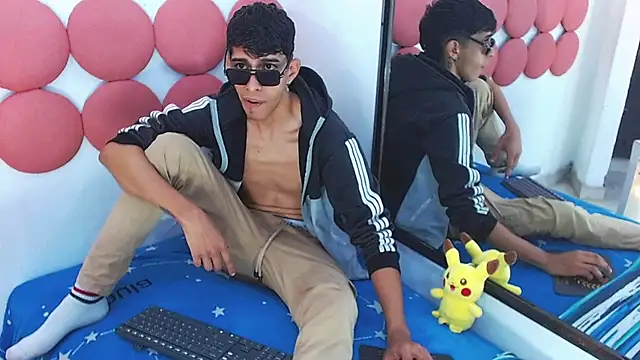 Drake_Jack live XXX chat
