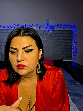 צ'אט XXX בשידור חי של kataleya94