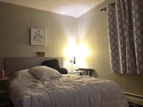 Chat XXX en directo de Tinylilred