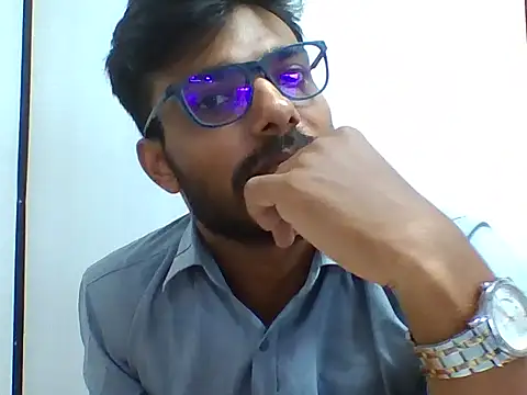 Chat XXX ao vivo de Alphabull4u