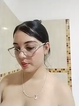 Valeria_allurin Live XXX-chat