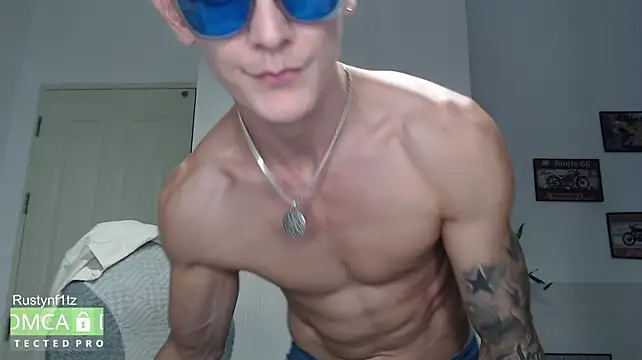 Rustynf1tz_ Live XXX Chat
