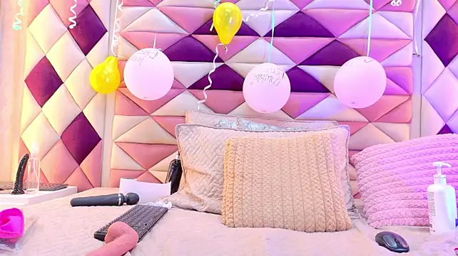 Chat +18 de Abbyy_Rousse ao vivo