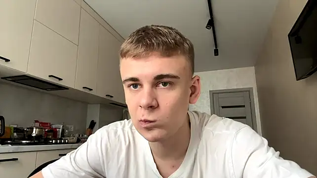 SoloFury – Naživo XXX chat