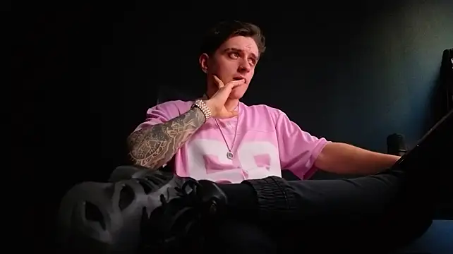 FelixStarkk Live XXX-chat