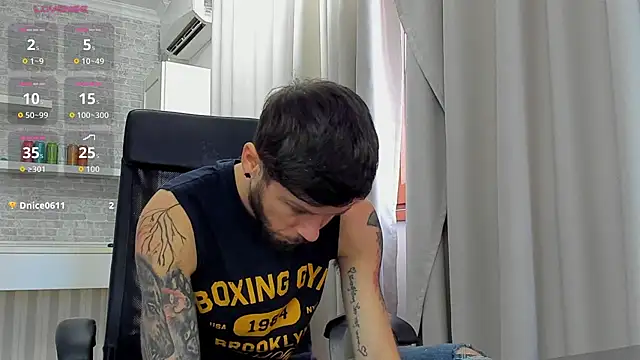 Chat +18 de JonahShaw ao vivo