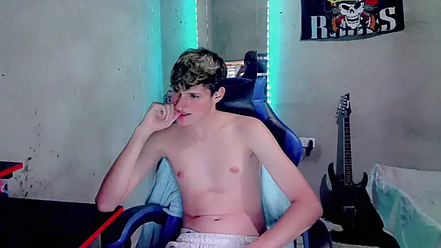 Chat +18 de Jason_Toddhot ao vivo