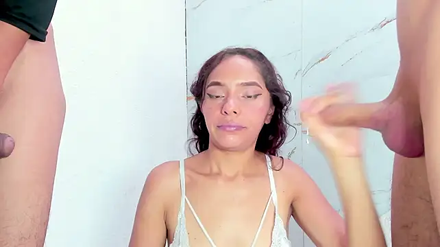 AmazingOrgasm: онлайн-секс-чат