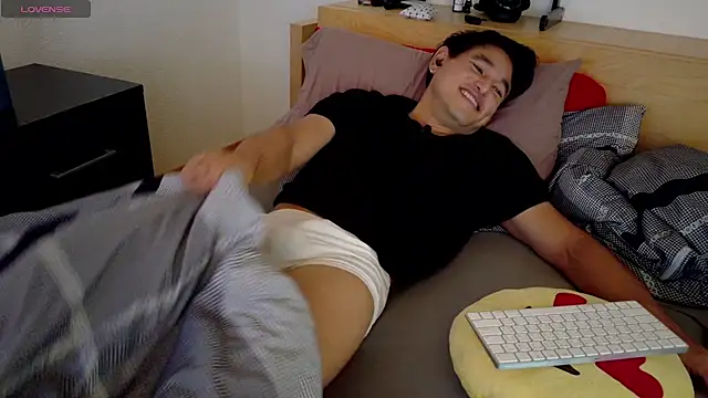 Chat +18 de AsianBoy_Sunny ao vivo