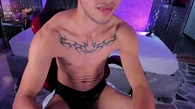 Czat XXX na żywo – JaredTorres_