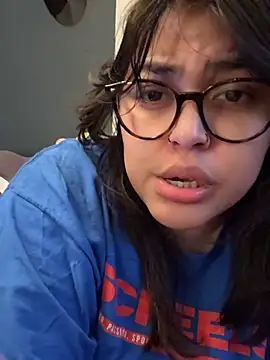 Chat XXX ao vivo de miacanela_xo
