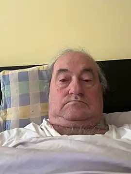 Chat +18 de csikar ao vivo