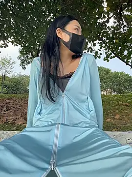 Nini_11 Chat XXX in diretta