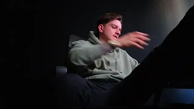FelixStarkk – Naživo XXX chat