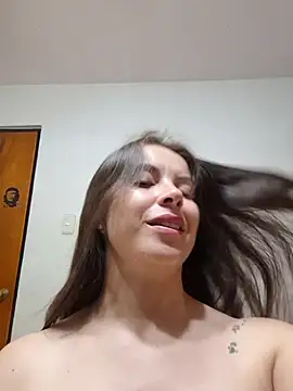 Emmasweet_Val's Live XXX Chat