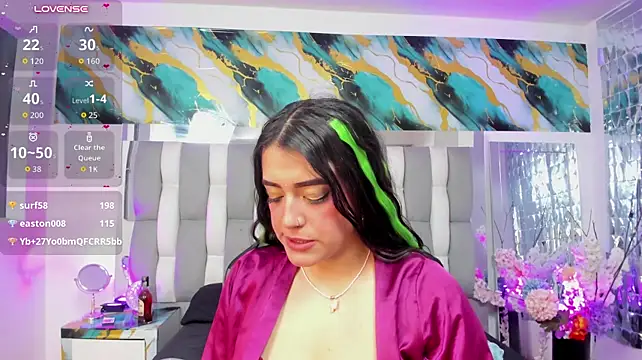 Chat +18 de IsaDiiaz ao vivo