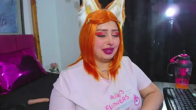 แชท XXX สดของ lussyevans24