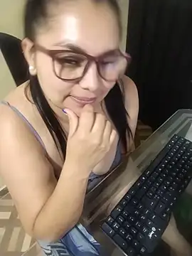 BlueeDiamond Live XXX-chat