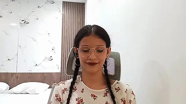 MandaForero Live XXX-chat