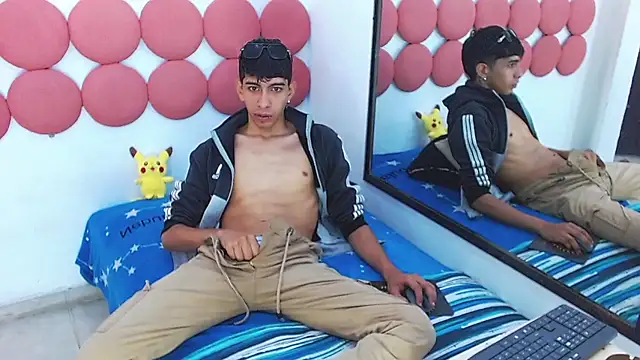 XXX chat uživo modela Drake_Jack
