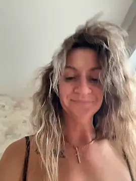 EvvaMur Chat XXX in diretta