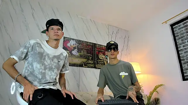 COOL_BOYS2 élő XXX-chatje