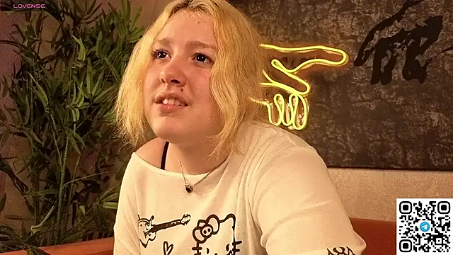 Lollybunnyy's Live XXX Chat