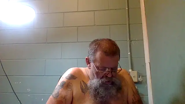 Chat +18 de justm68 ao vivo