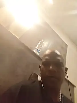 gogglesdj Webcamshow