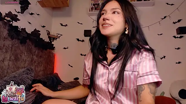 Živý XXX chat Isiswaifu