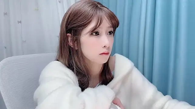 LZL68のライブXXXチャット