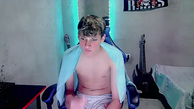 Jason_Toddhot – Naživo XXX chat