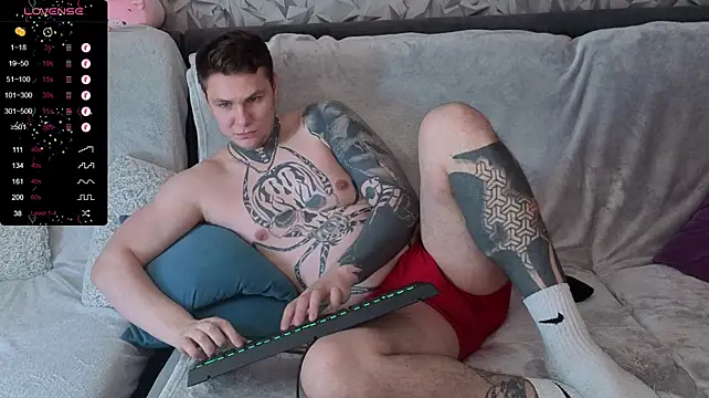 XXX chat uživo modela Lechery_boy