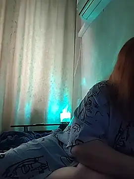 Pirellina's Live XXX Chat