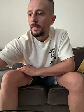 InsaneMatttn Live XXX chat