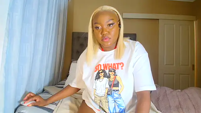 nanababe1's Live XXX Chat