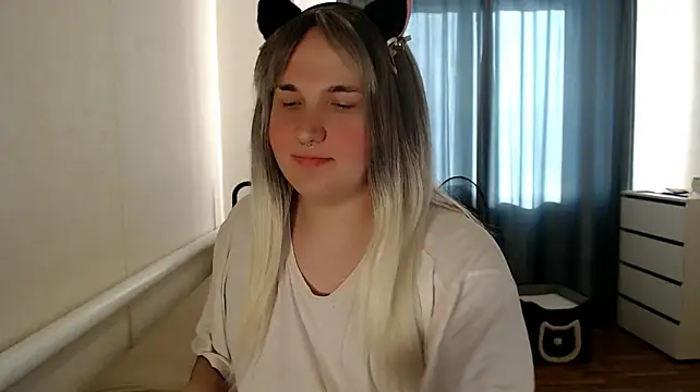 Chat +18 de EvaMiron ao vivo