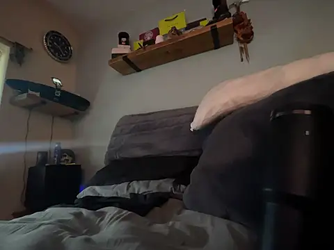 Show modela Tattooednakedguy na web-kameri
