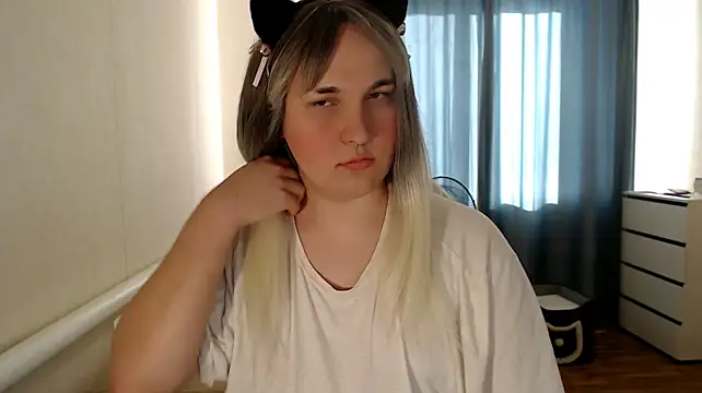 EvaMiron's Live XXX Chat
