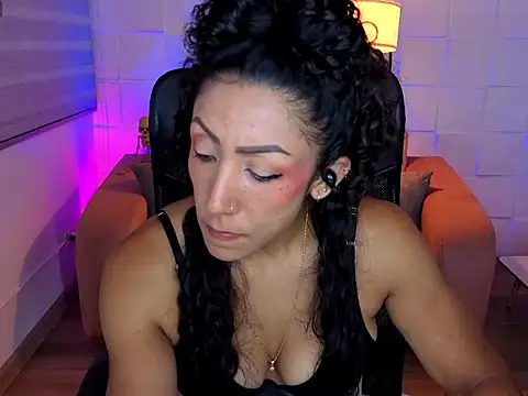 Paola_Lealn Live XXX chat