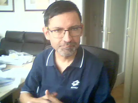 Gaberinci48's Live XXX Chat