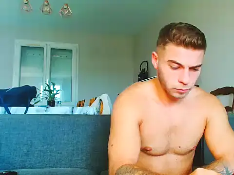 Elkafit28 Live XXX Chat