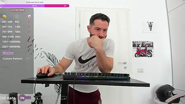 Chat XXX en directo de ZackFraser